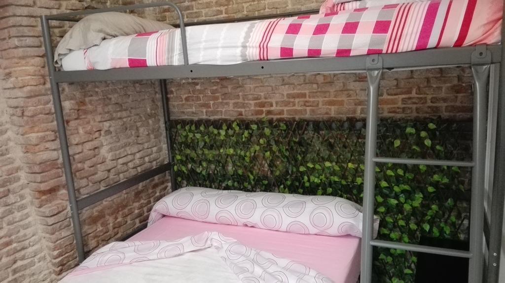 Hostal Good Morning *
